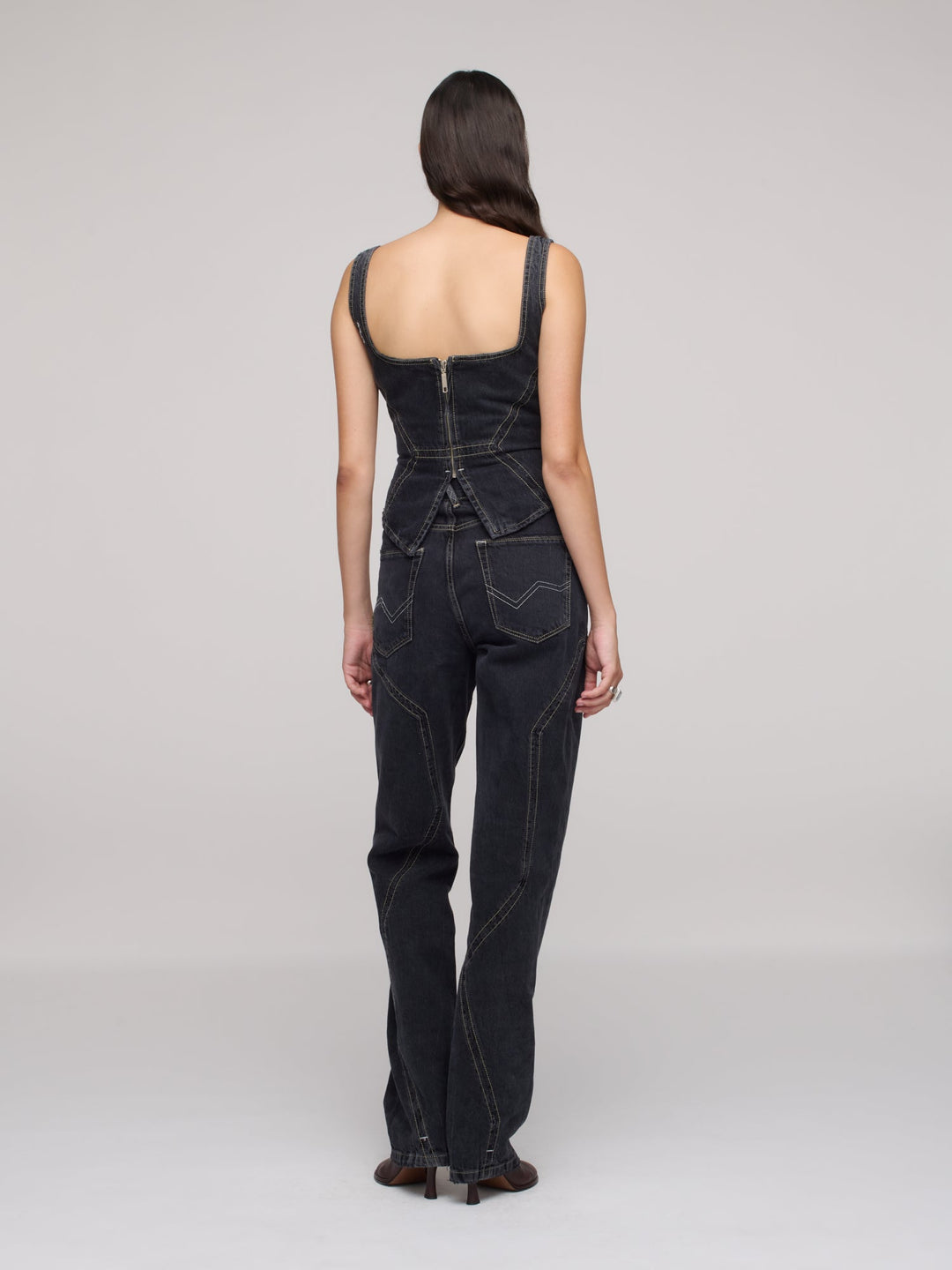 Broken Corset - Hurricane