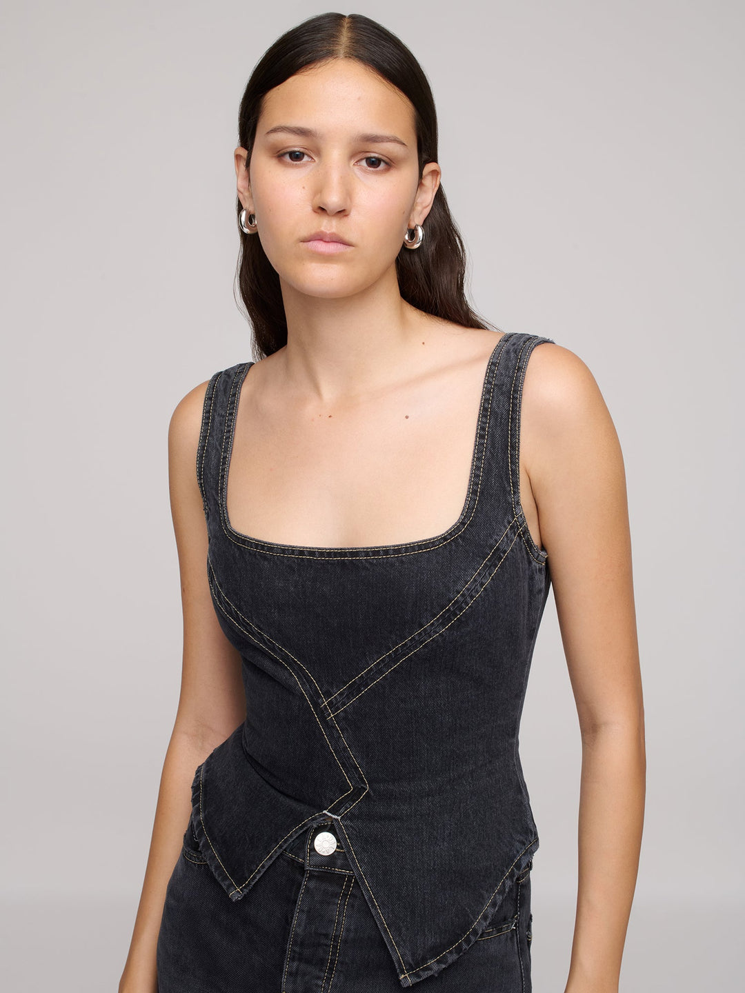 Broken Corset - Hurricane