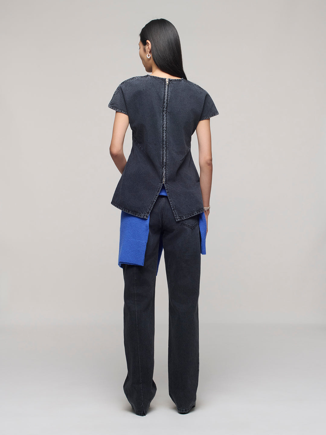 Linear T-Shirt - Hurricane